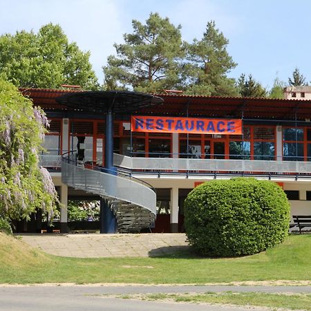Отель Juniorcamp Nova Zivohost Krecovice Экстерьер фото