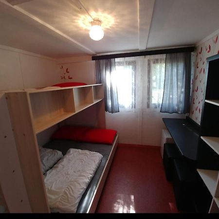 Отель Juniorcamp Nova Zivohost Krecovice Экстерьер фото