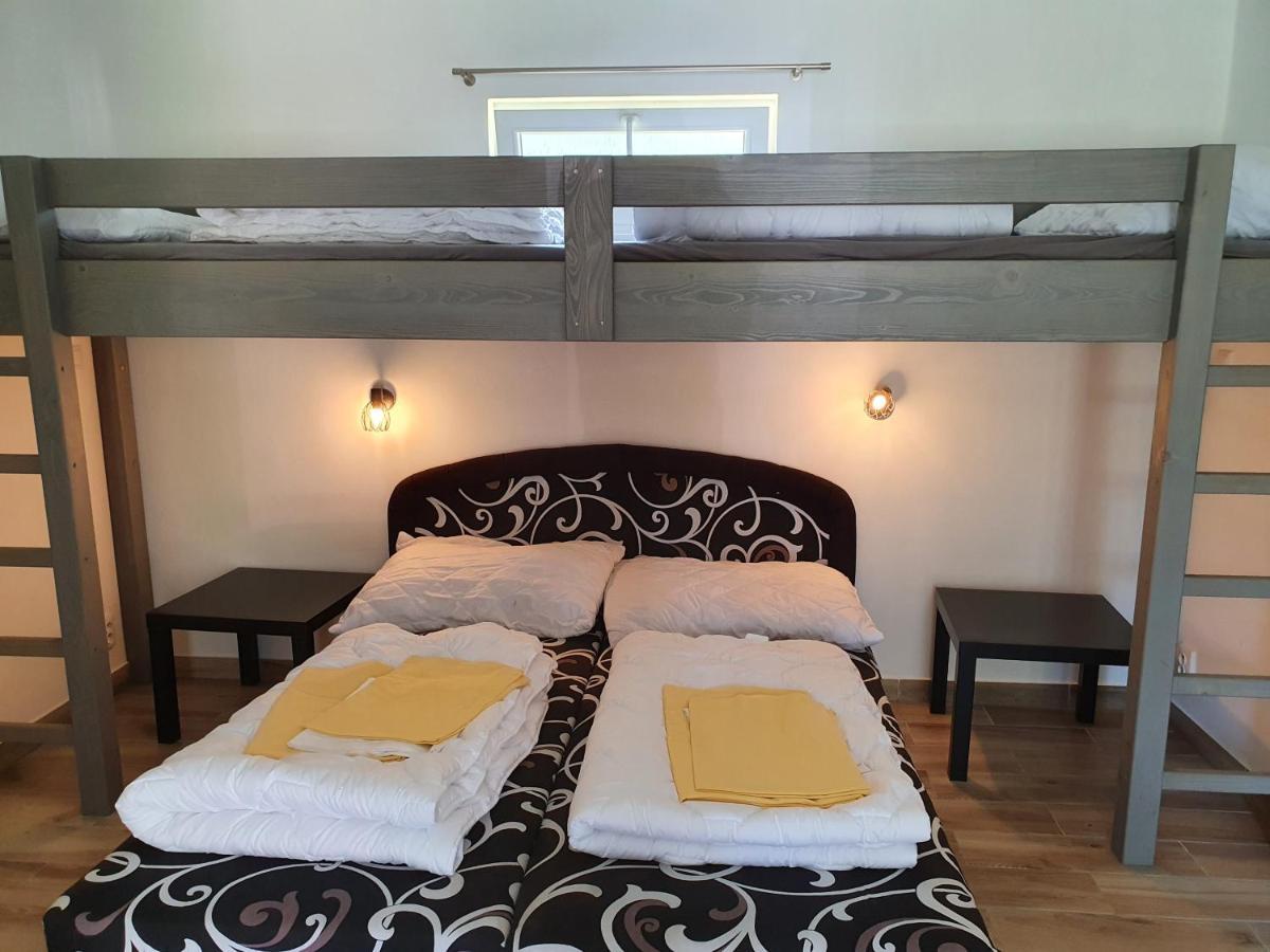 Отель Juniorcamp Nova Zivohost Krecovice Экстерьер фото