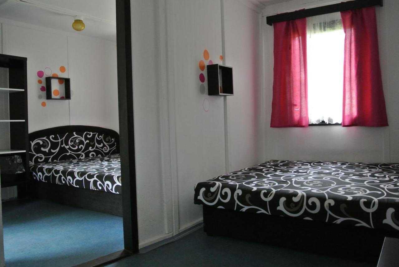 Отель Juniorcamp Nova Zivohost Krecovice Экстерьер фото