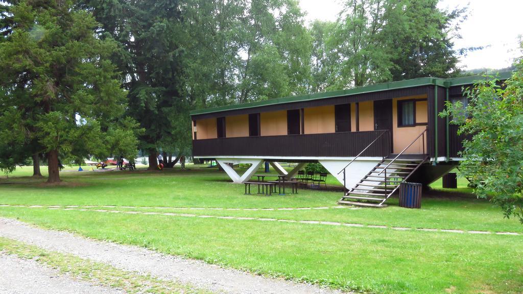 Отель Juniorcamp Nova Zivohost Krecovice Номер фото